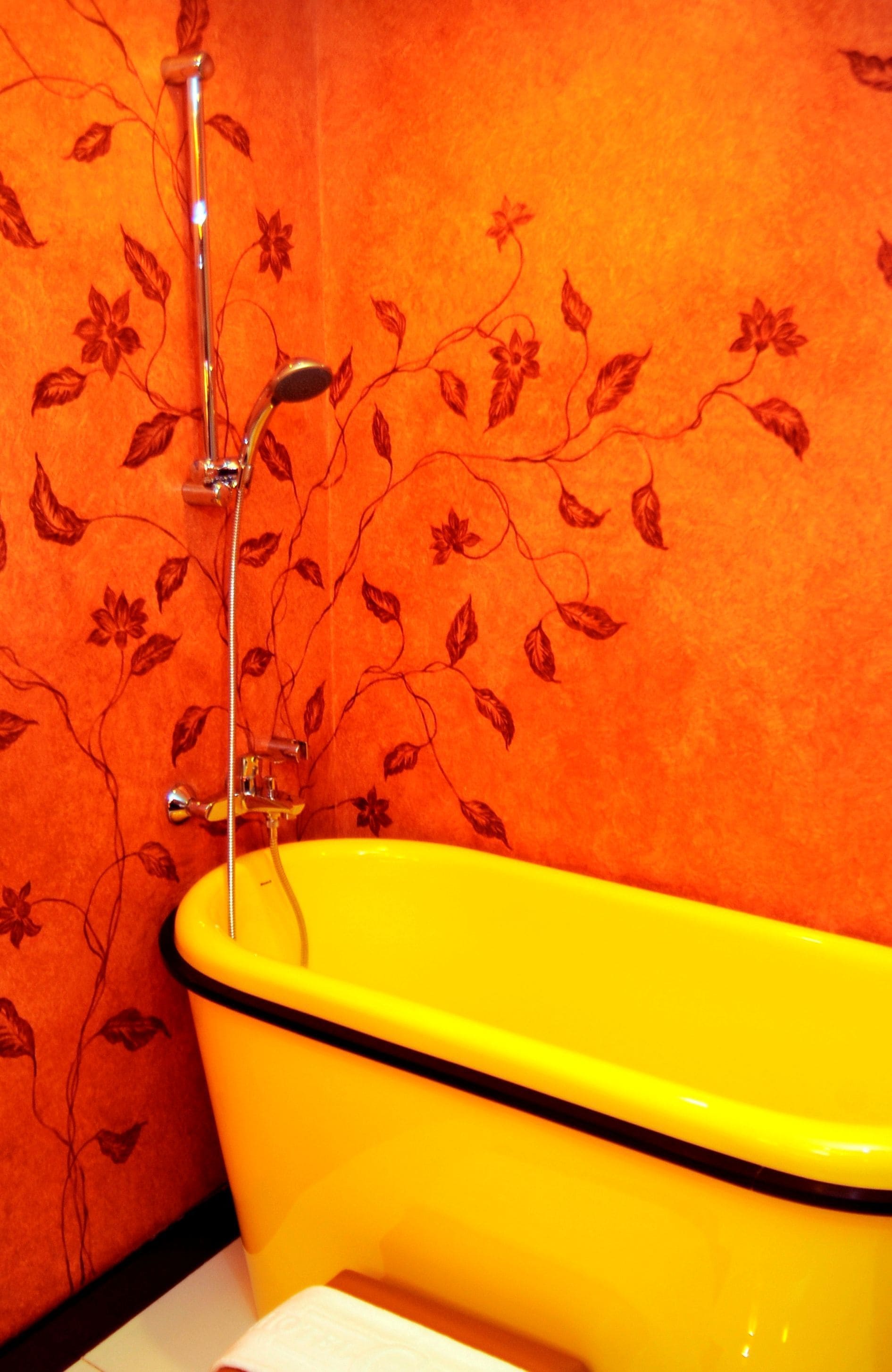 suite, 1 king bed | deep-soaking bathtub