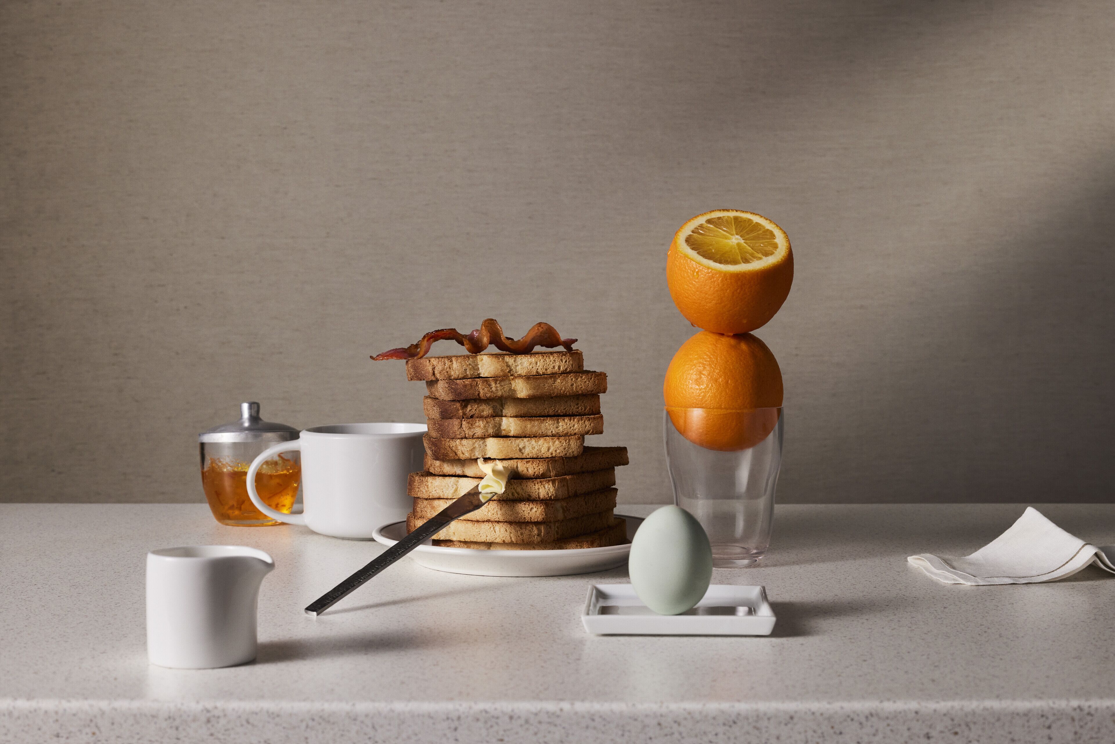 Daily buffet breakfast (HKD 283.8 per person)