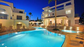 Alberca al aire libre