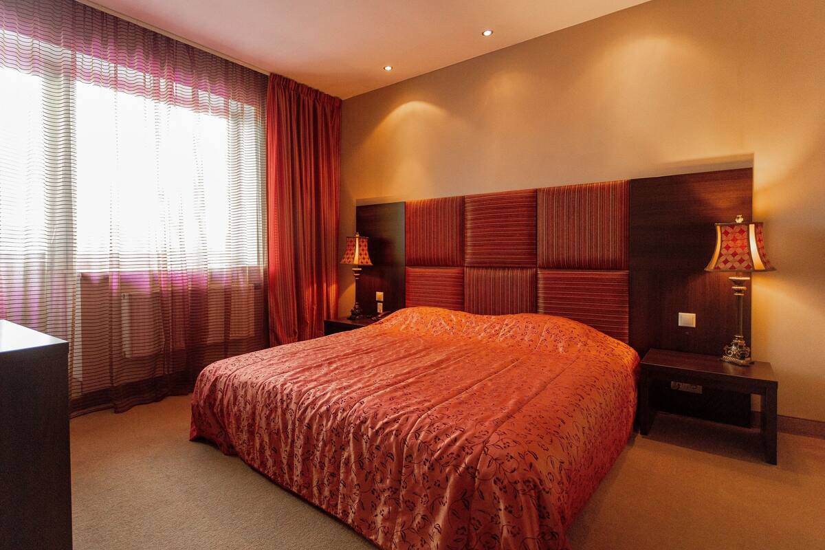 In-room safe, desk, iron/ironing board, free cots/infant beds