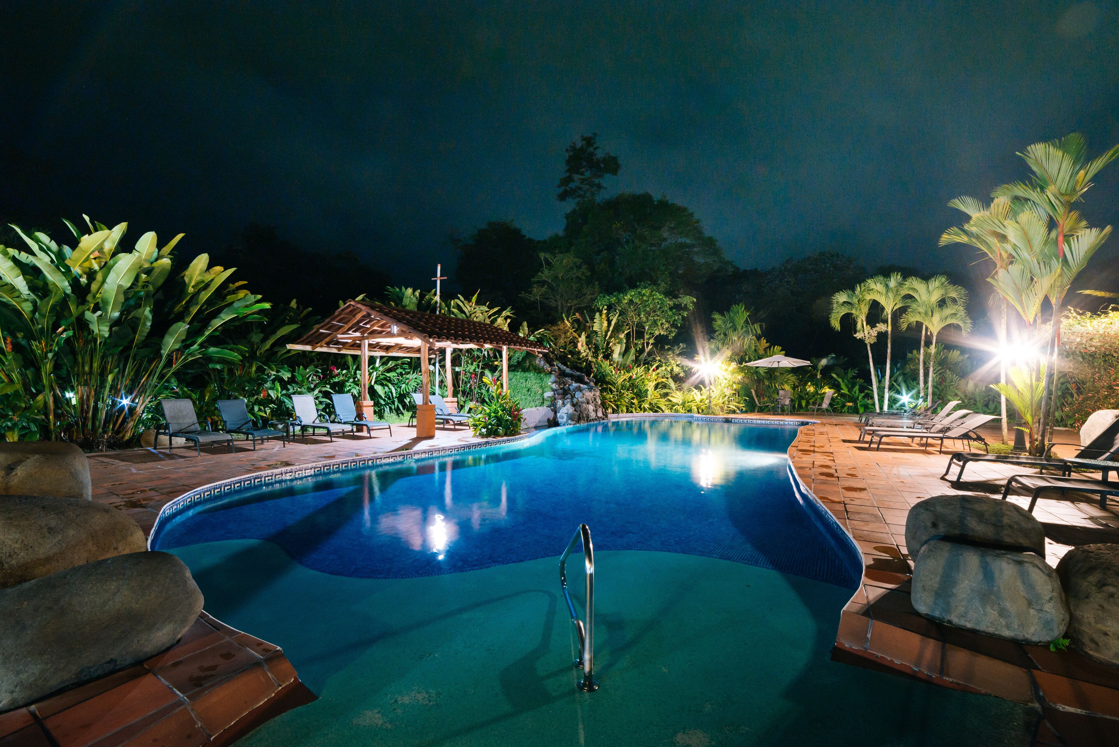 outdoor pool, pool loungers