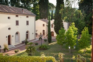Facciata della struttura