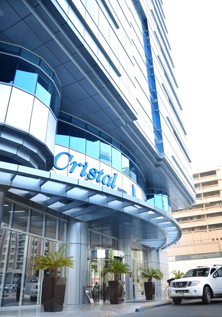 Cristal Hotel Abu Dhabi - Image 10