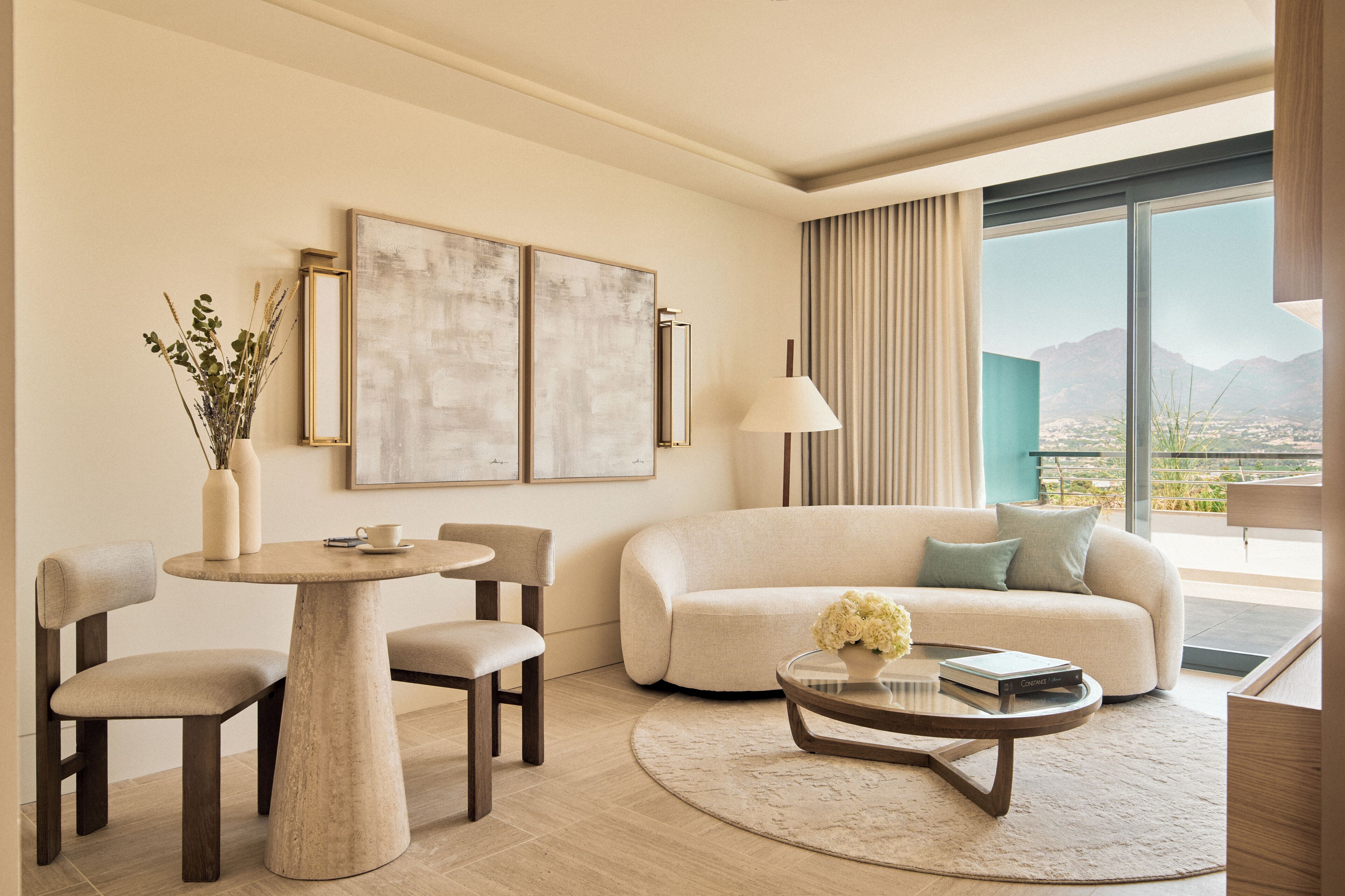 Premium bedding, in-room safe, desk, laptop workspace
