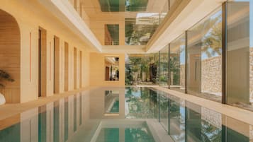 Couples treatment room(s), sauna, hot tub, Turkish bath/hammam