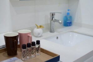 Bathroom - Grand Golden Phoenix (Beijing)