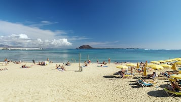 Vlak bij het strand