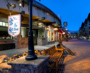 Front of property - Sitzmark Vail (Vail)