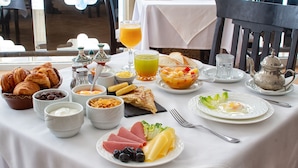 Breakfast meal - Odyssee Park Hotel (Dcheira El Jihadia)