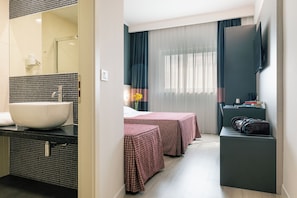 Superior Double or Twin Room | Down duvets, minibar, in-room safe, desk