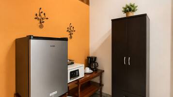 Classic Double or Twin Room | Private kitchen | Fridge, coffee/tea maker