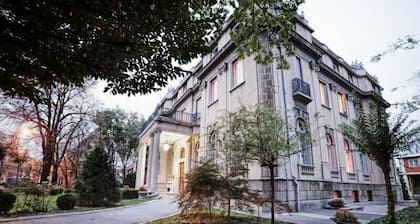 Allure Caramel Hotel by Karisma