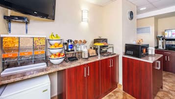 Free daily full breakfast
