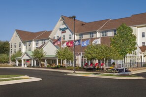 Exterior - Towneplace Suites by Marriott Clinton at Joint Base Andrews (Clinton)
