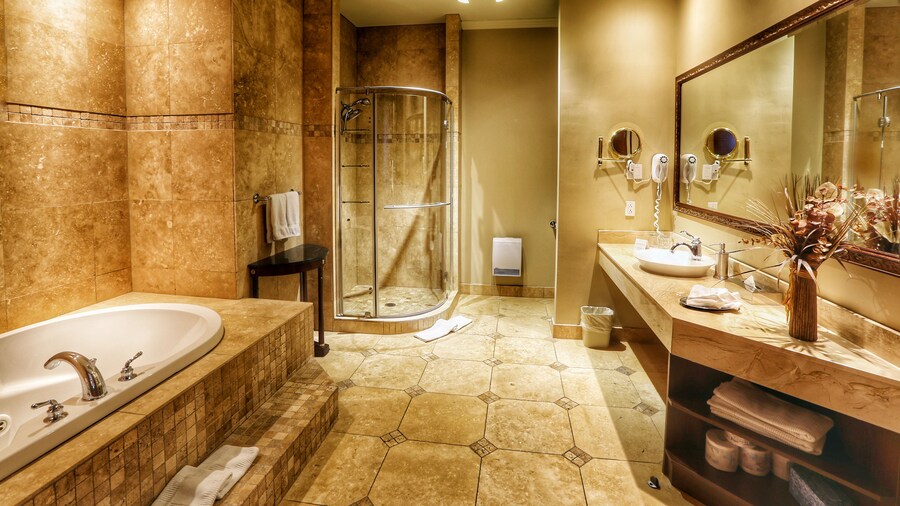 Hotel Brossard, an Ascend Collection Hotel