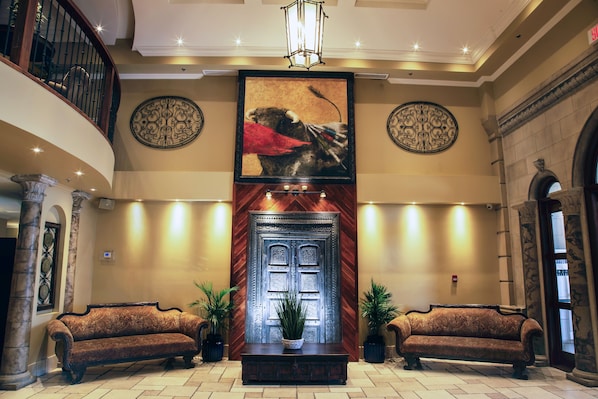 Reception - Hotel Brossard, an Ascend Collection Hotel (Brossard)