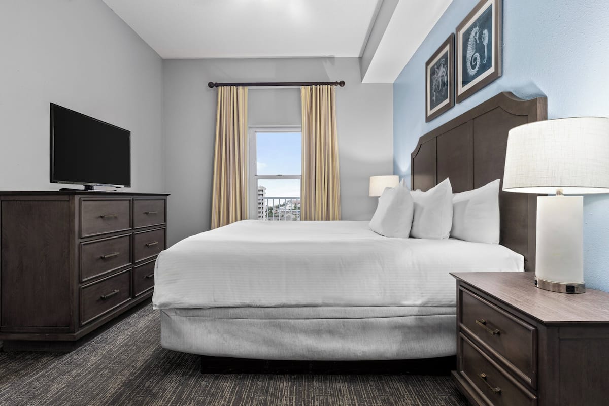 Suite, 1 chambre | 1 chambre, coffres-forts dans les chambres, fer et planche à repasser