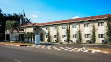 Fachada da propriedade