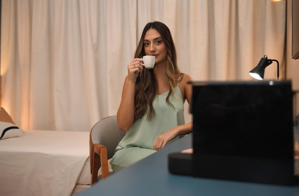 Quarto superior | Frigobar, cofres nos quartos, escrivaninha, cortinas blackout