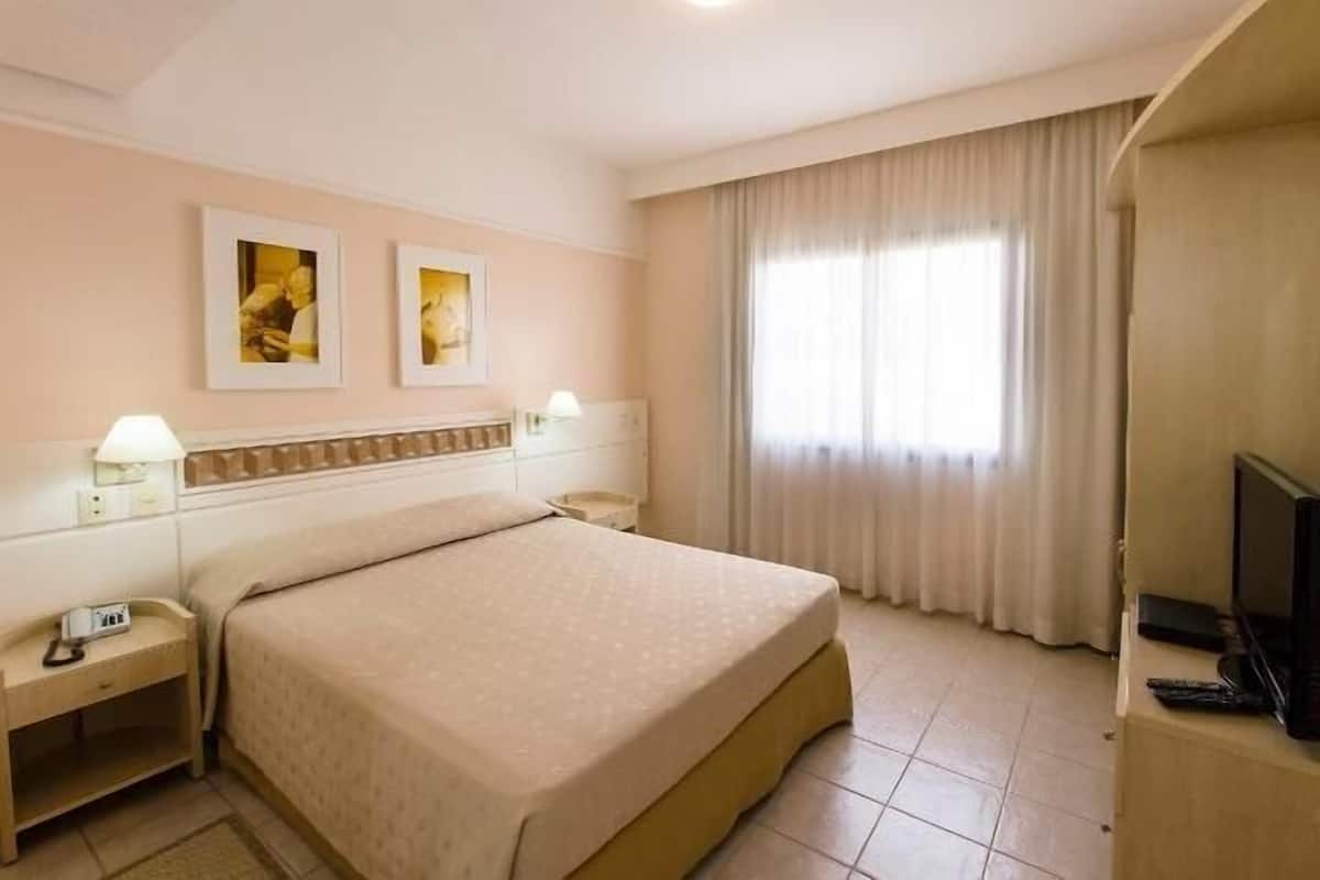1 habitación, minibar y caja de seguridad en la habitación