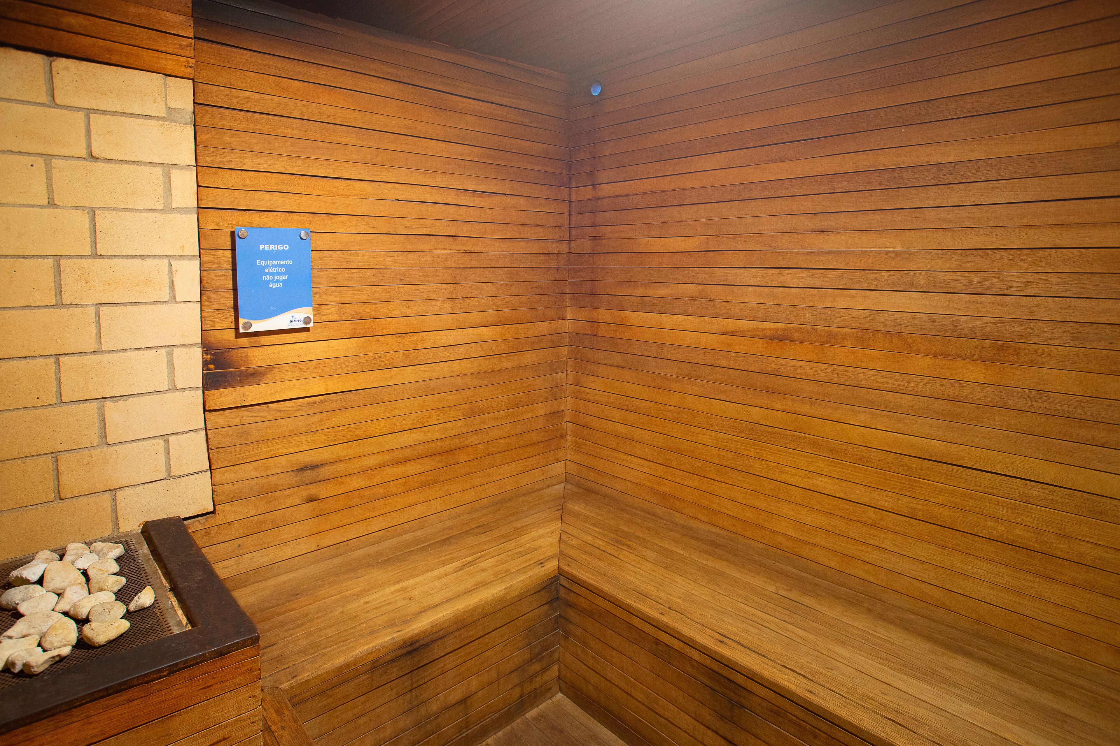 steam room