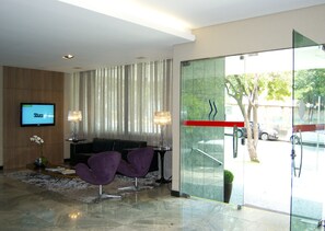 Interior entrance - Niagara Flat (Belo Horizonte)