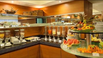 Desayuno buffet incluido todos los días
