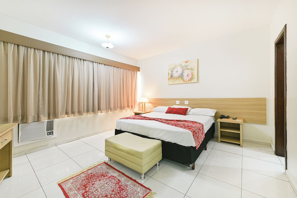 Suite | Minibar, in-room safe, free WiFi, bed sheets