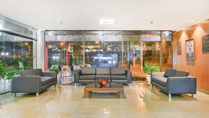 Quầy tiếp tân