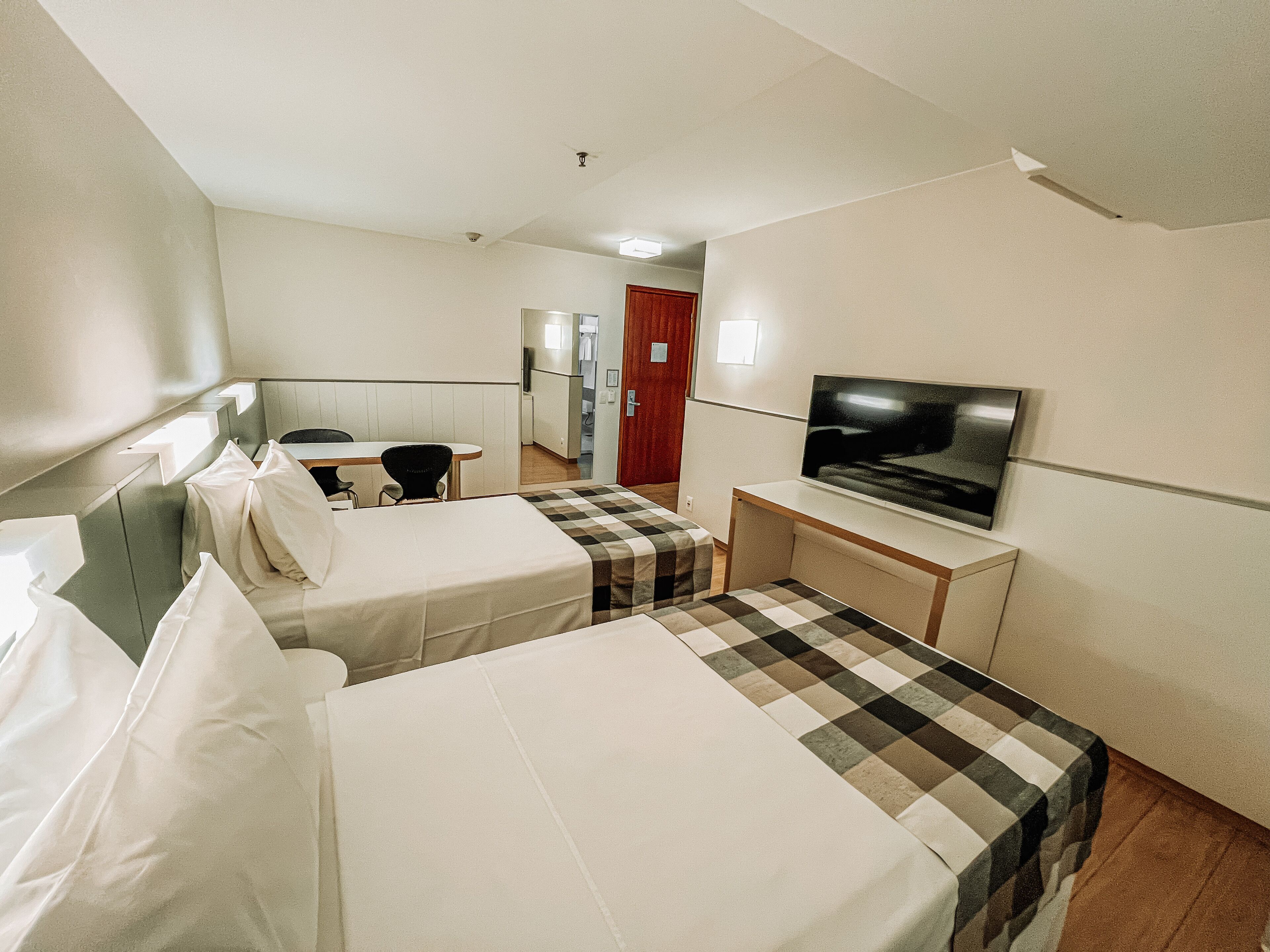 standard single room | in-room safe, desk, blackout curtains, free wifi