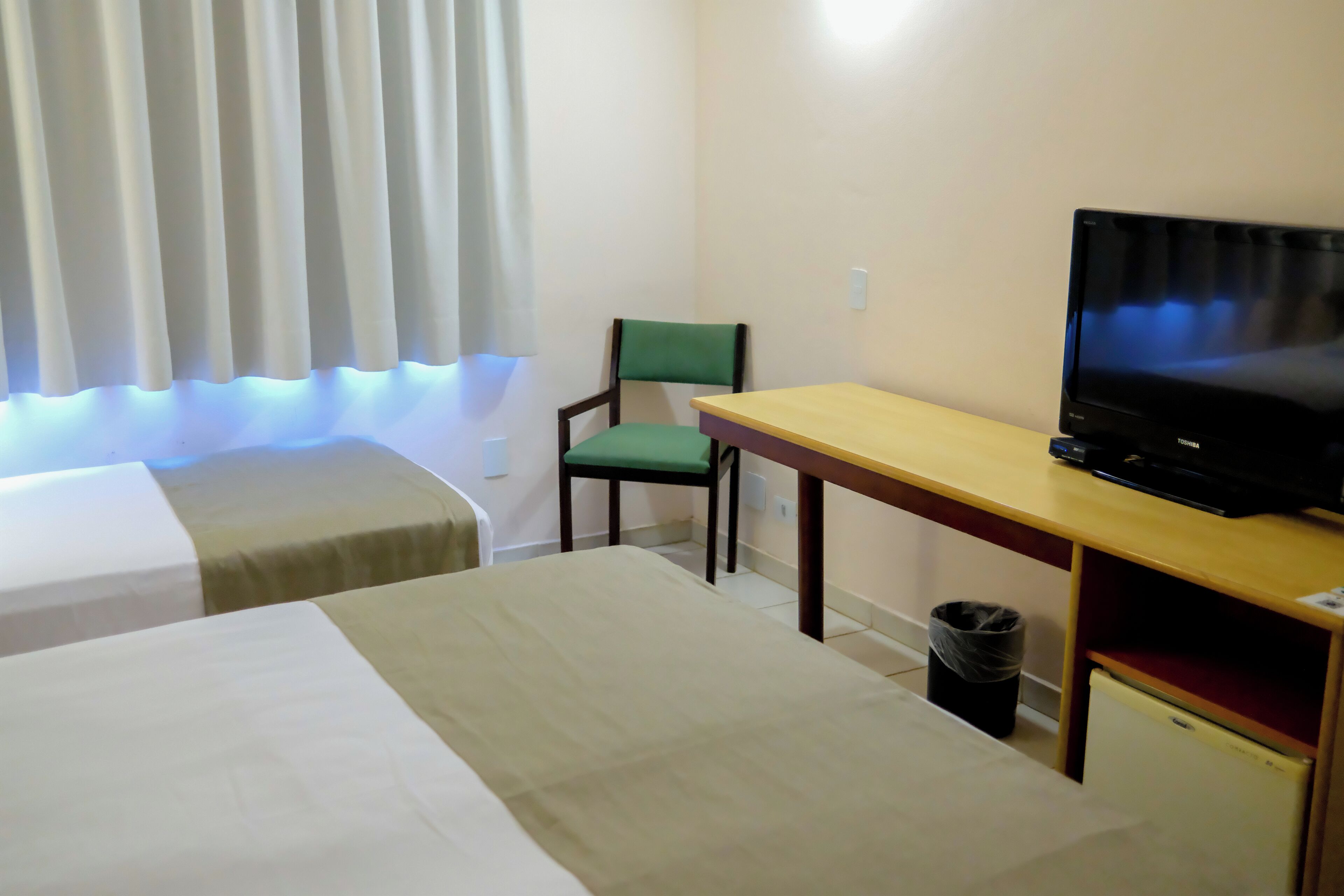 Standard Room | Minibar, in-room safe, desk, WiFi (free)