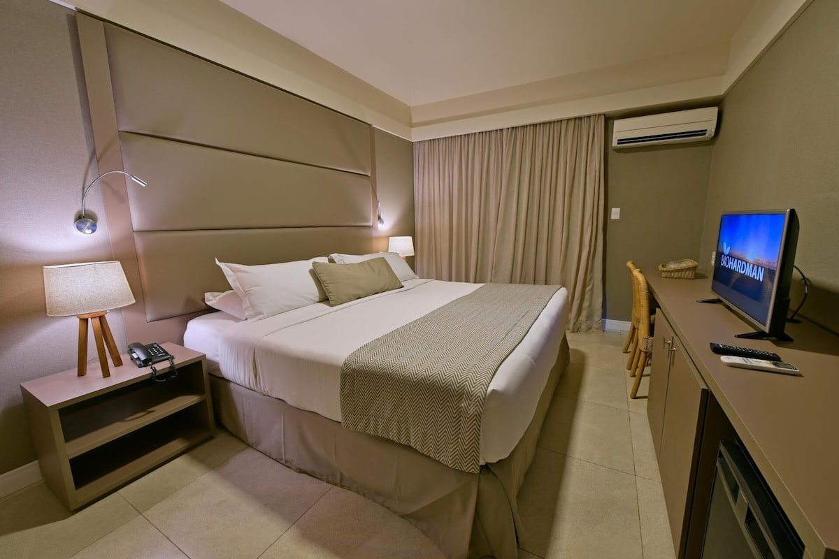 1 habitación, minibar y caja de seguridad en la habitación