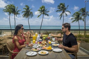 Free daily buffet breakfast