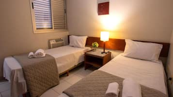 Superior Triple Room | Desk, laptop workspace, iron/ironing board, free WiFi