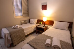 Escrivaninha, espaço de trabalho para notebook