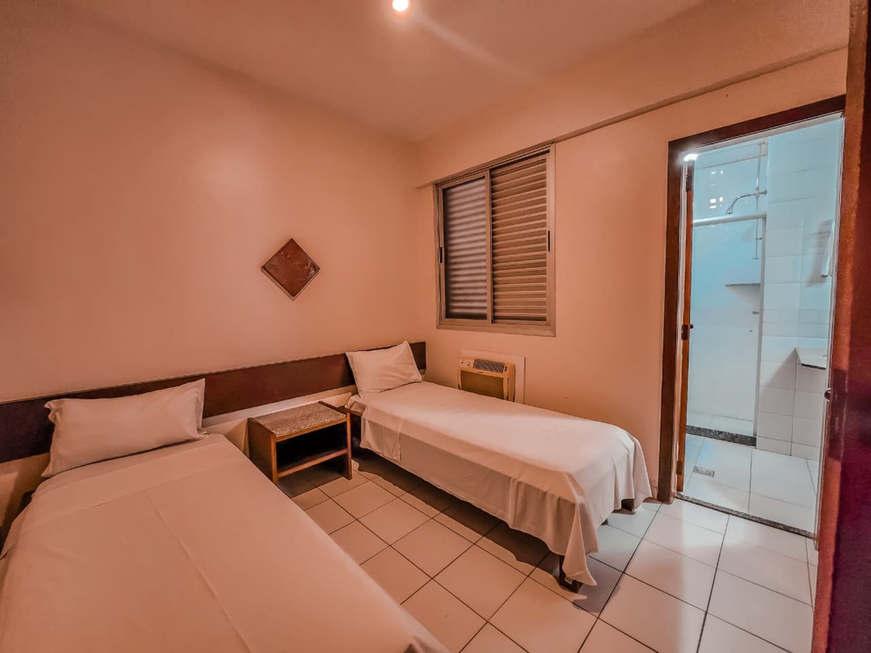 Deluxe Room | Desk, laptop workspace, iron/ironing board, free WiFi