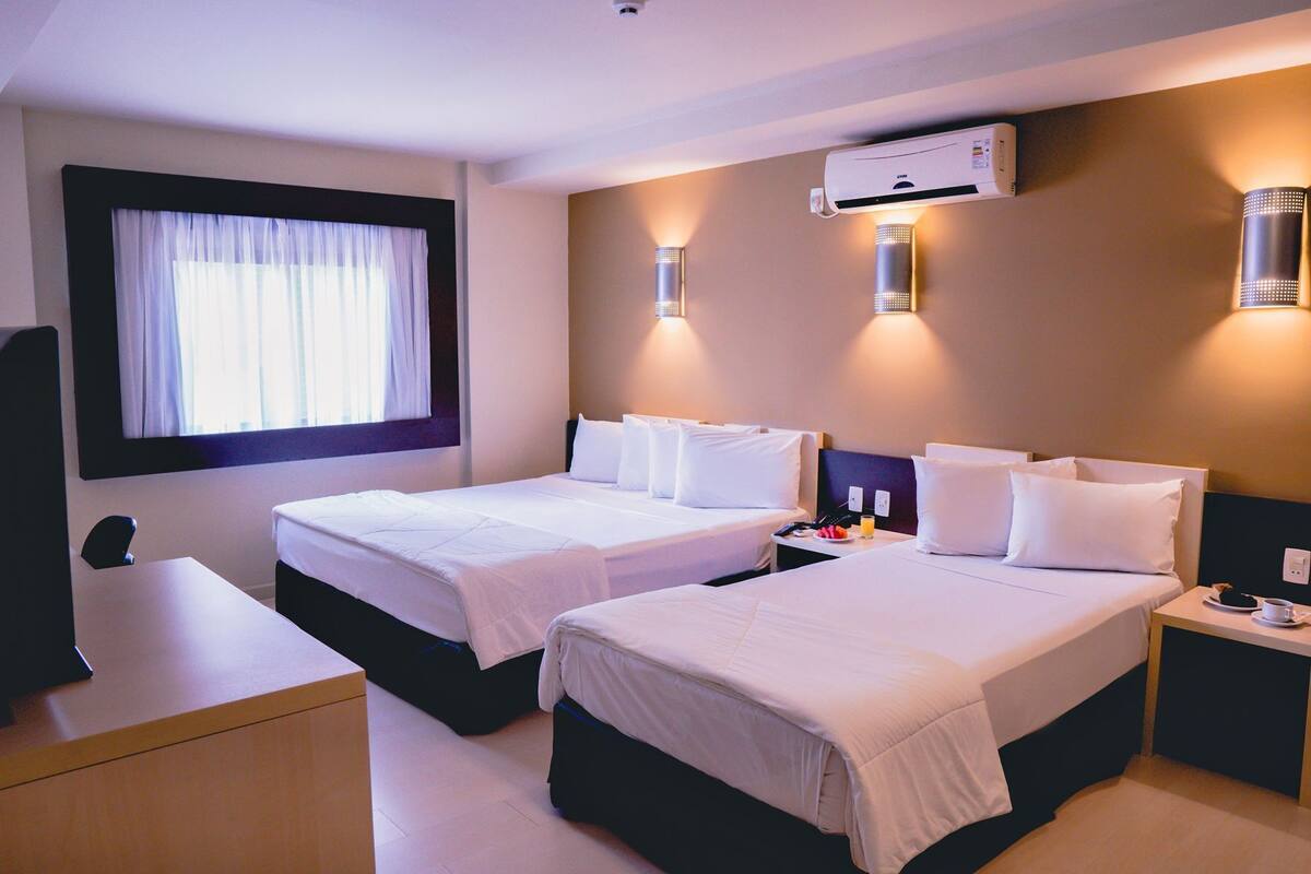 Schreibtisch, kostenloses WLAN, Bettwäsche