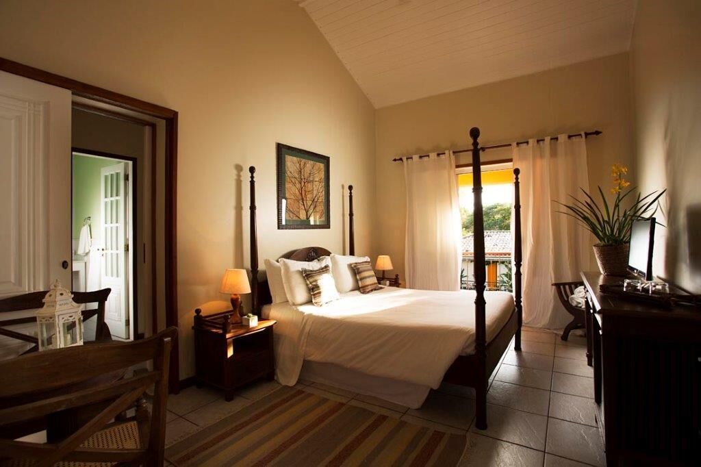 deluxe room | minibar, in-room safe, free wifi, bed sheets