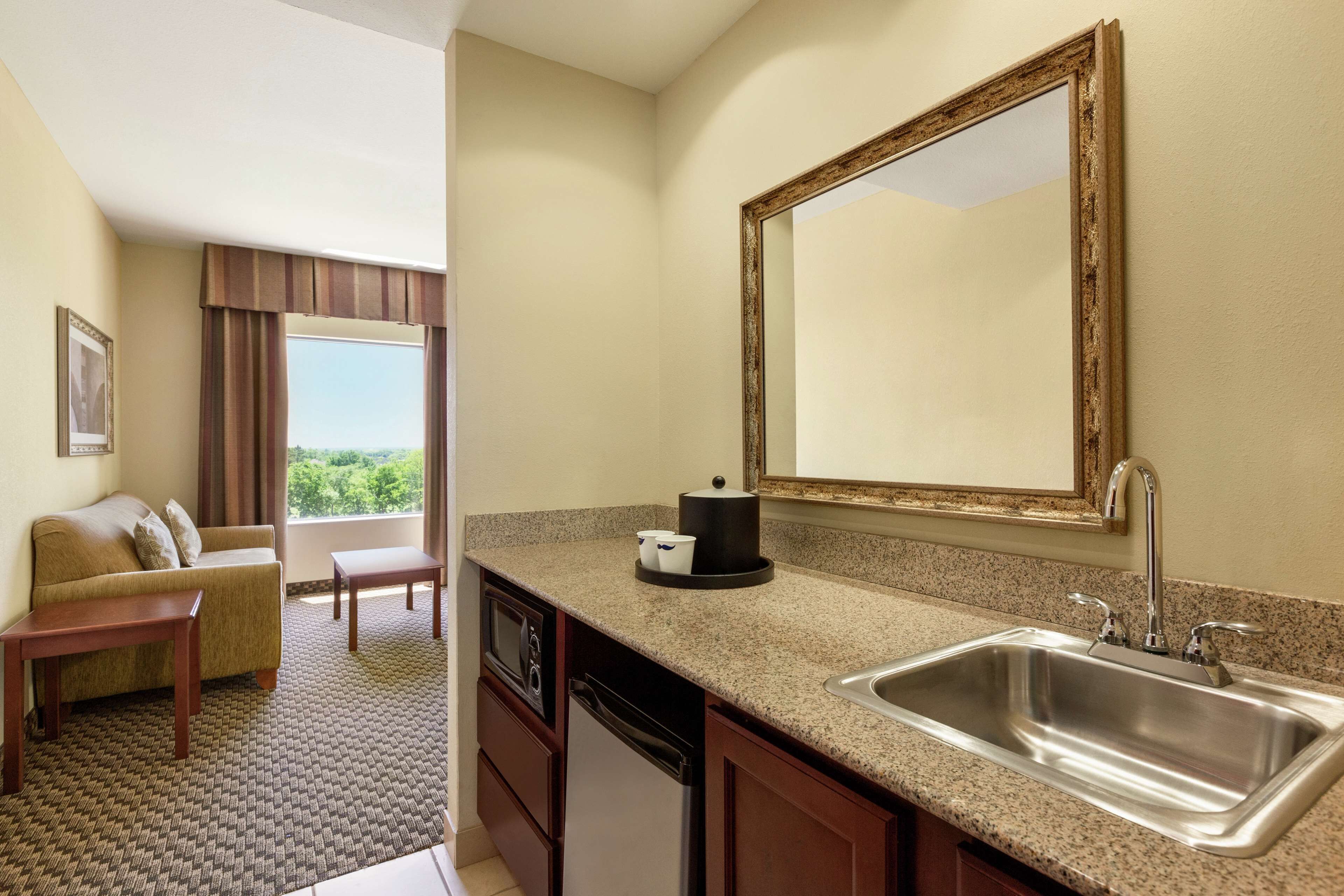 Estudio, mat. grande, sofá cama, no fum. | Minibar