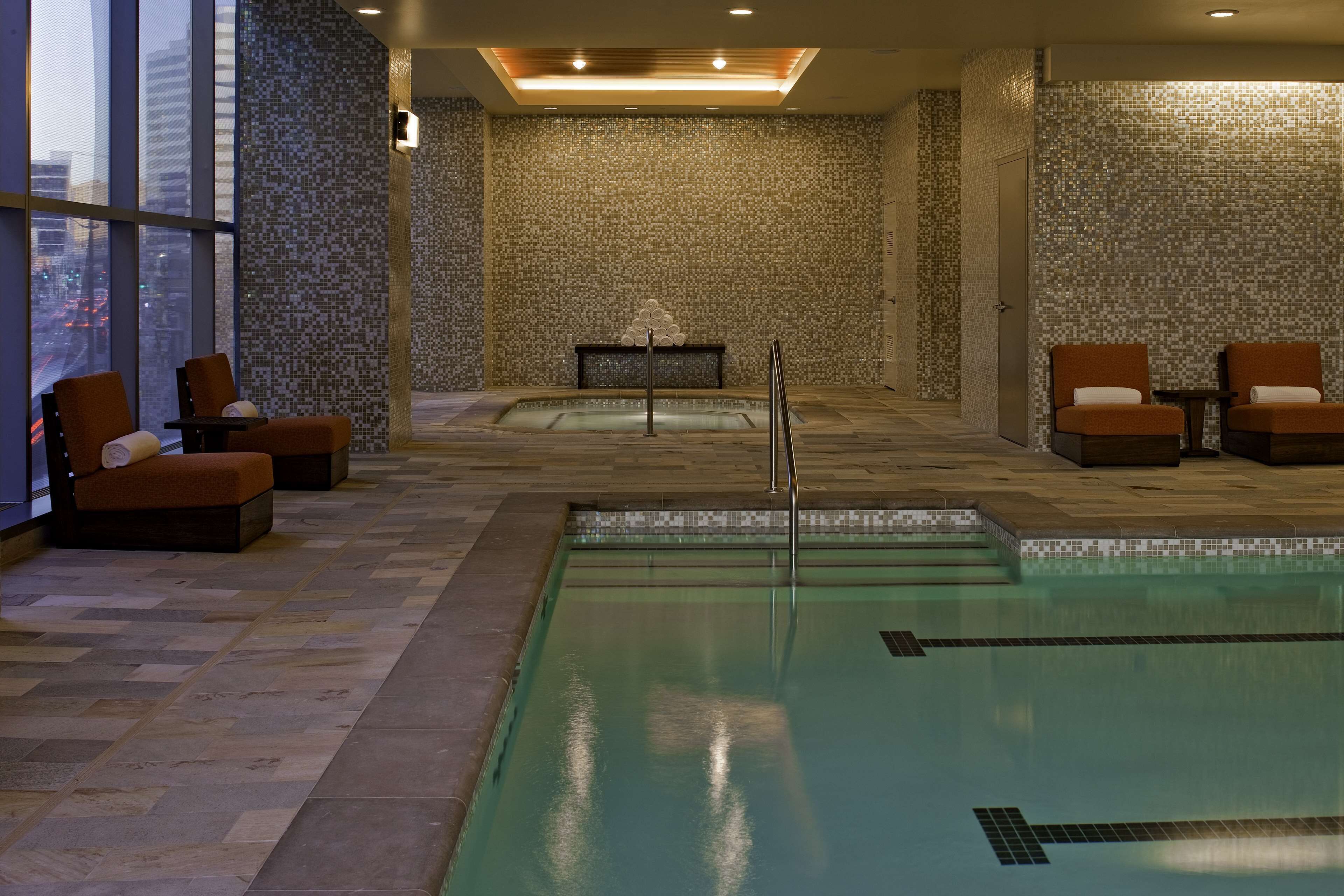 Foto - Hyatt at Olive 8