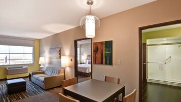 Suite, 1 King Bed, Accessible (3x3 Transfer Shower) | Private kitchenette | Full-sized fridge, microwave, dishwasher, coffee/tea maker
