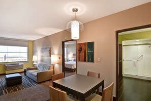 Suite, 1 King Bed, Accessible (3x3 Transfer Shower) | Private kitchenette | Full-sized fridge, microwave, dishwasher, coffee/tea maker - Home2 Suites by Hilton Albuquerque/Downtown-University (Albuquerque)