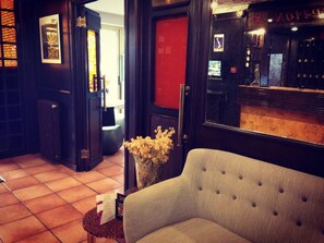 Reception - Hotel Albion (Ajaccio)