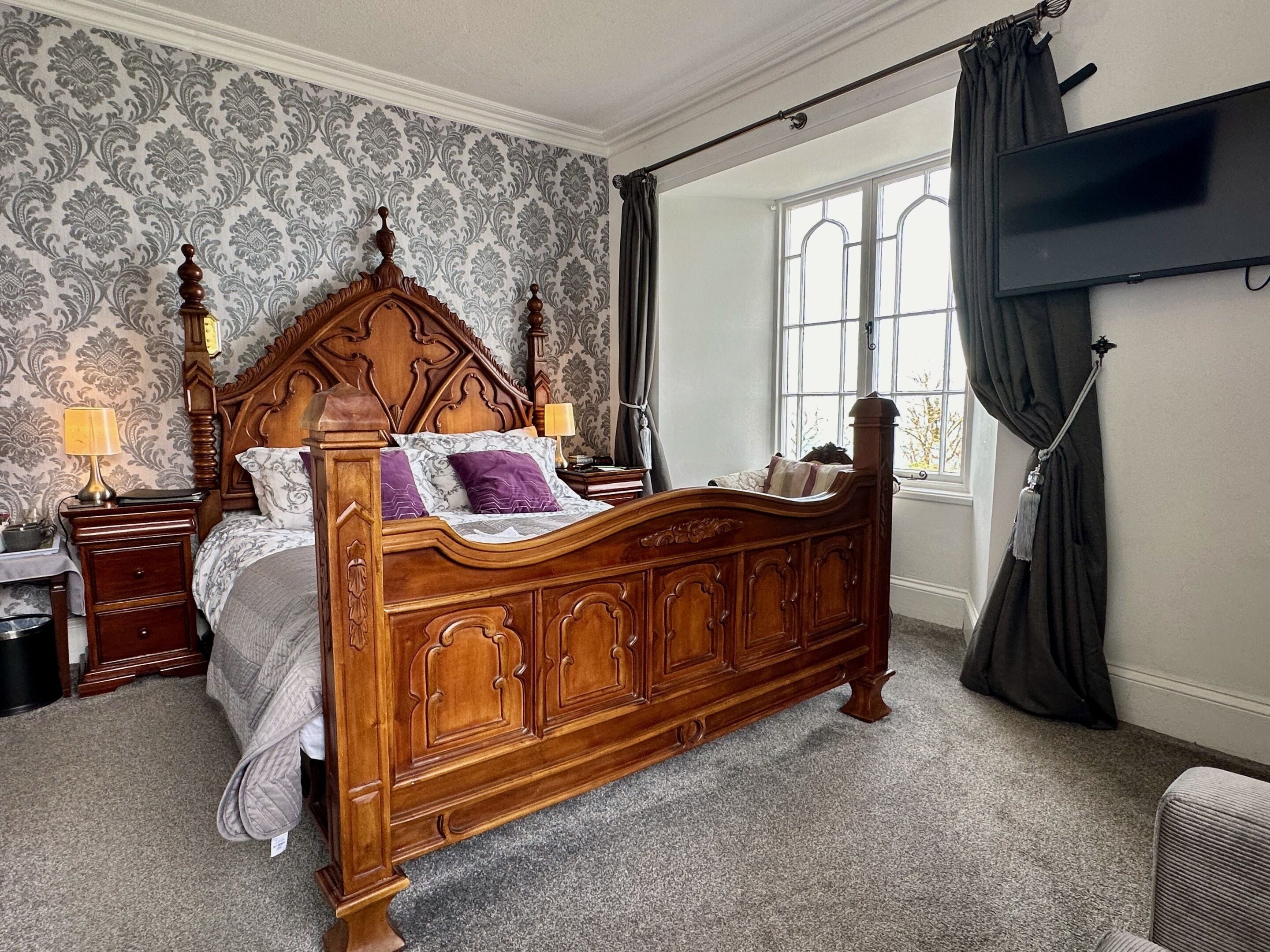 Superior Double Room, Ensuite, Sea View