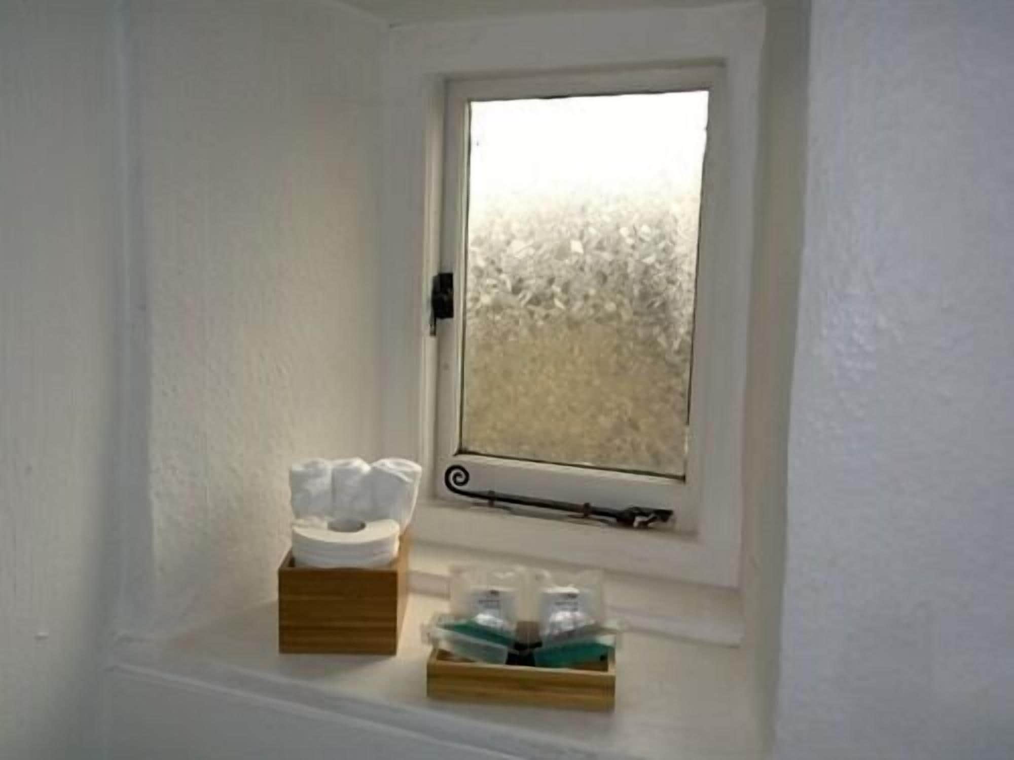 Double Room, Ensuite | Bathroom