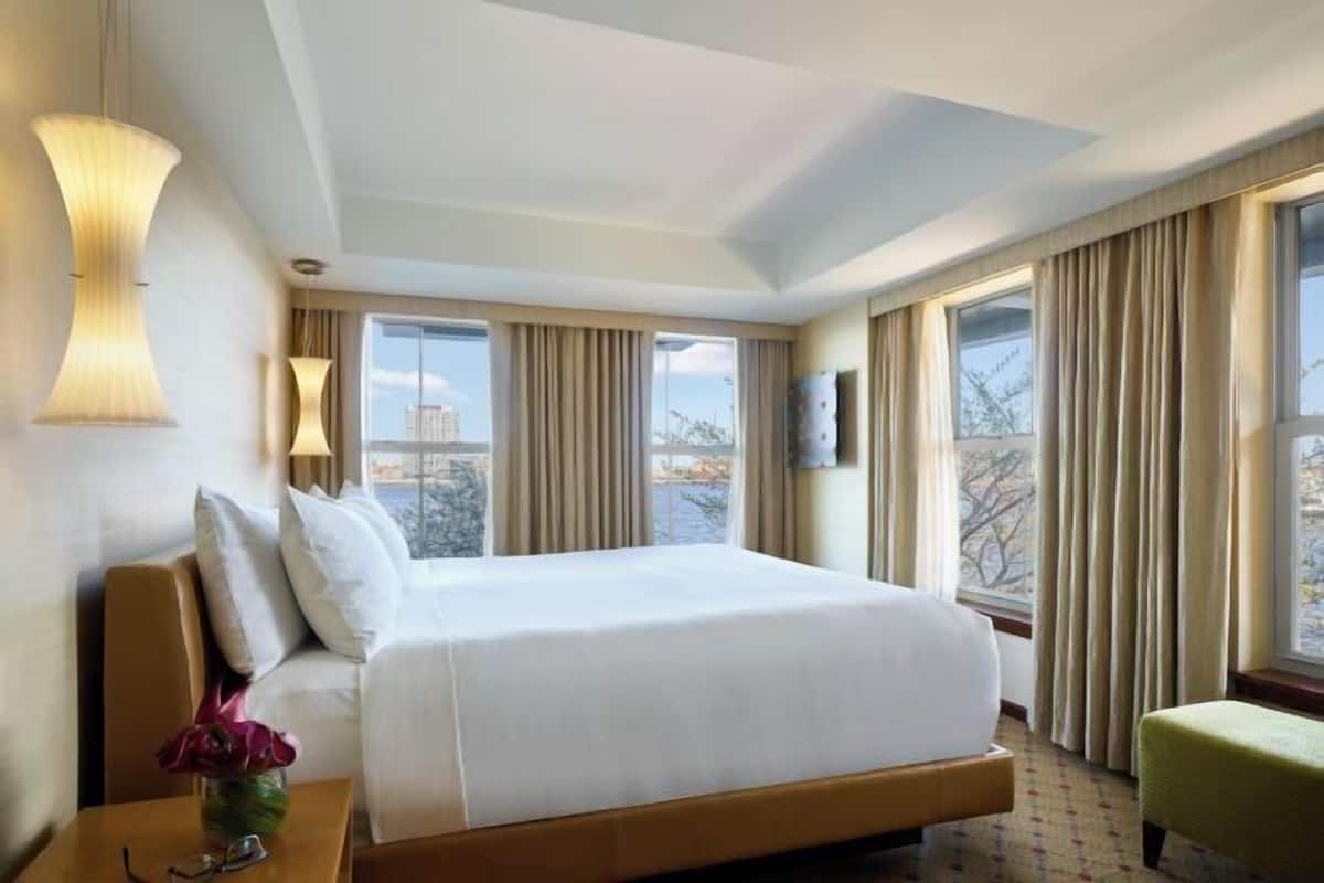 Frette Italian sheets, premium bedding, down duvets, pillow-top beds