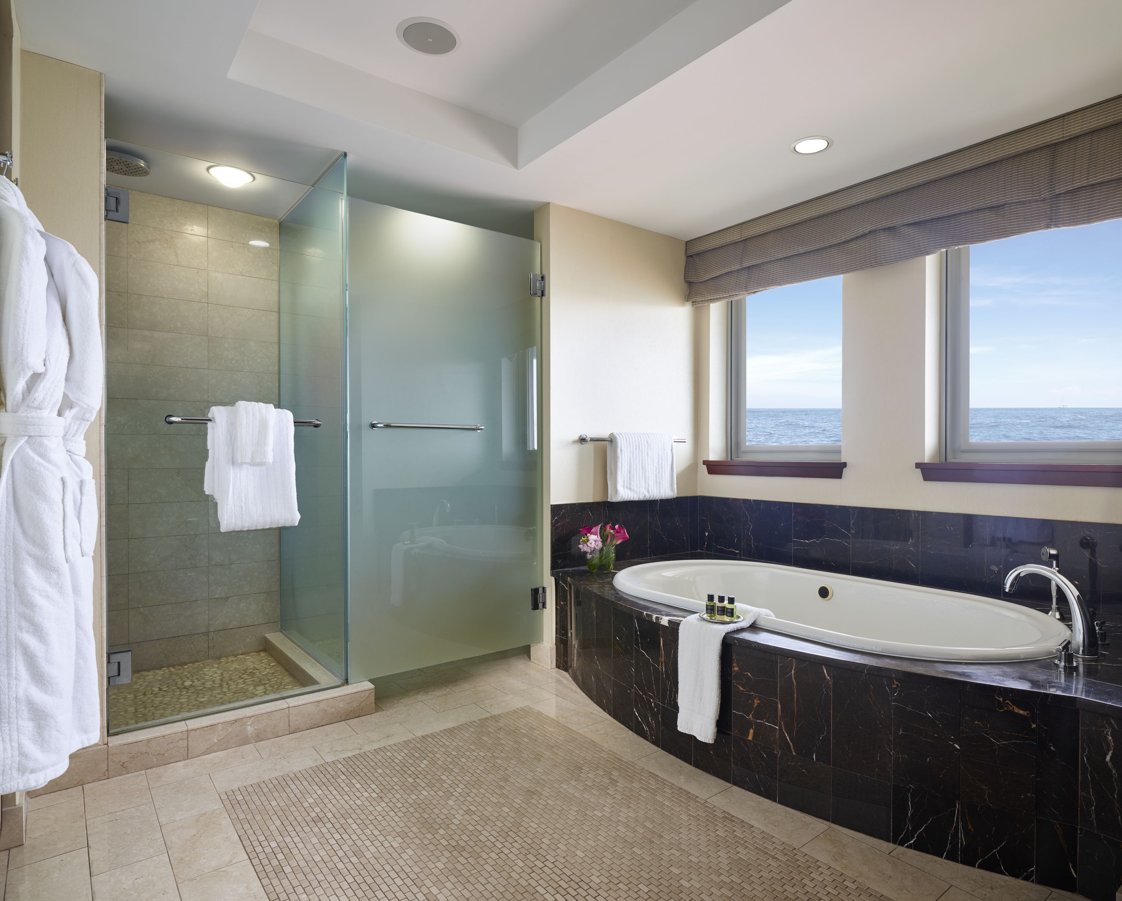 suite, 1 king bed, harbour view | bathroom | shower, rainfall showerhead, designer toiletries, hair dryer