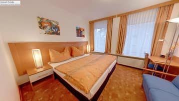 Large Family Room | In-room safe, desk, soundproofing, iron/ironing board