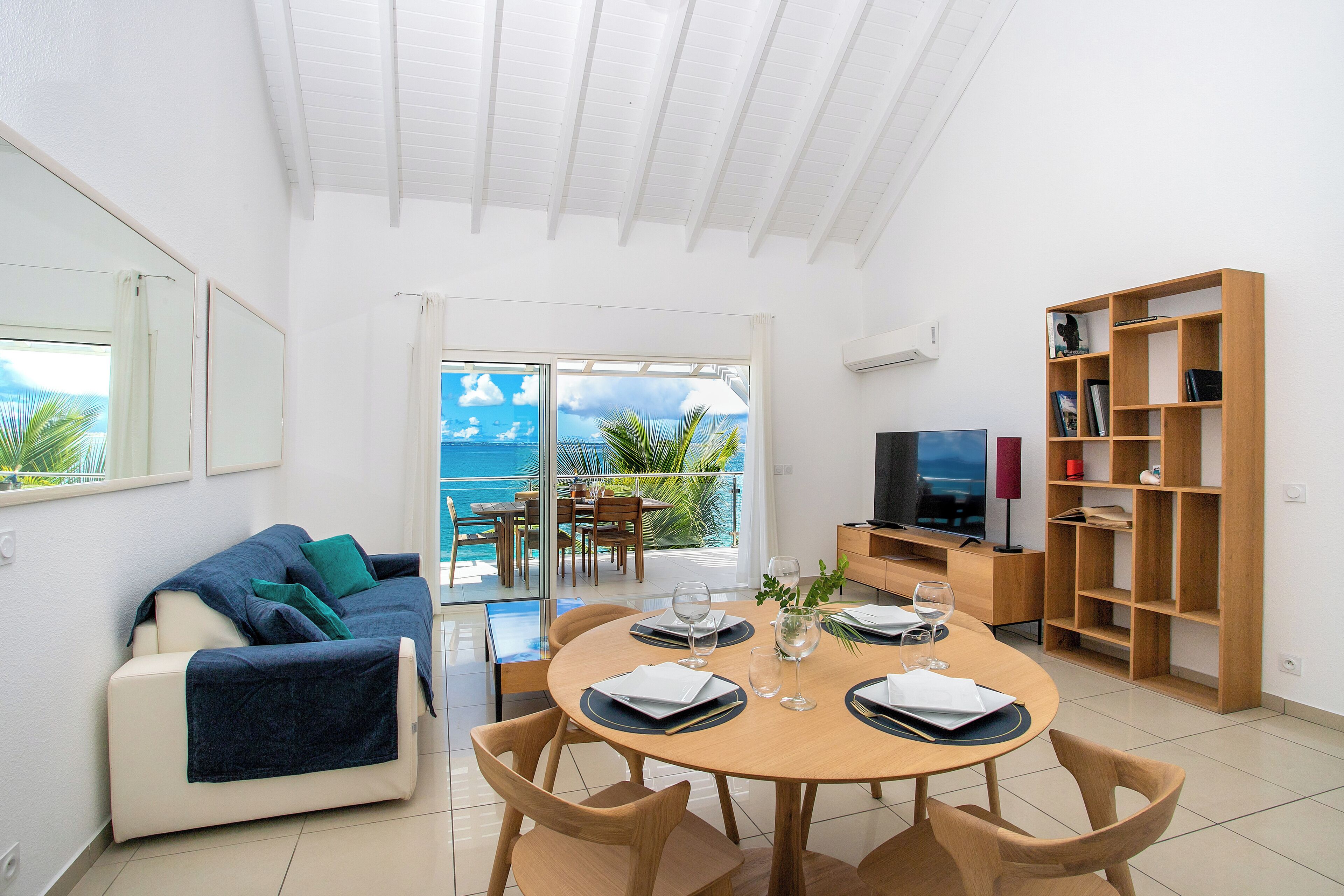 apartment, 2 bedrooms | living area | 54-inch flat-screen tv with premium tv channels, tv, ipod dock