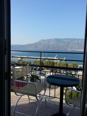 Balcony - Korinthos Hotel (Corinth)